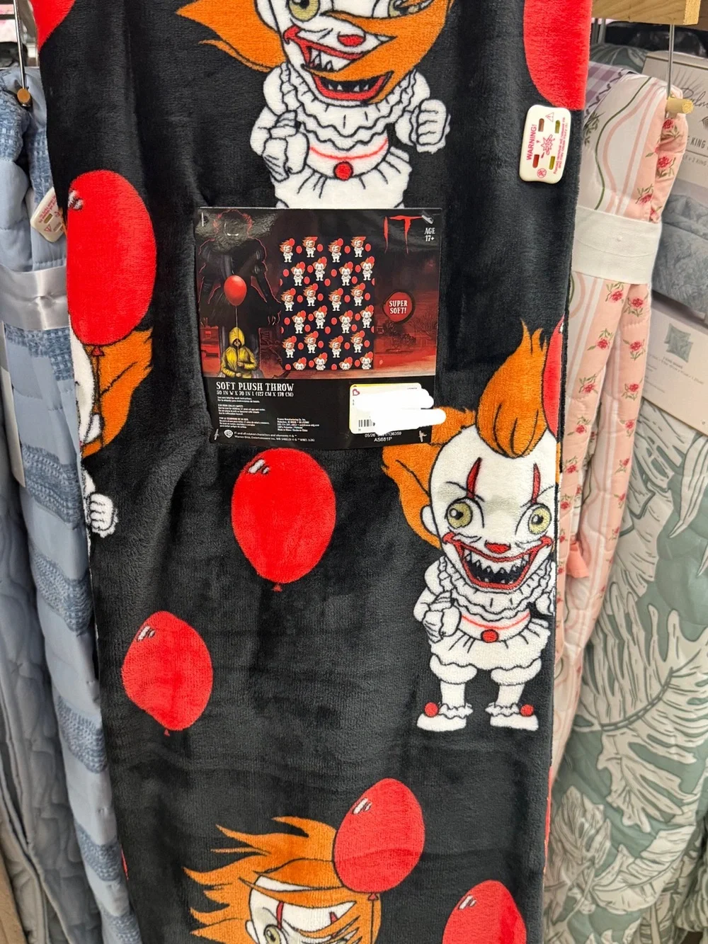 IT Movie Pennywise Black & Red Plush Throw Blanket